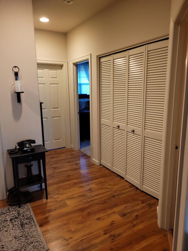 Building Photo - 17339 Ruben Ln