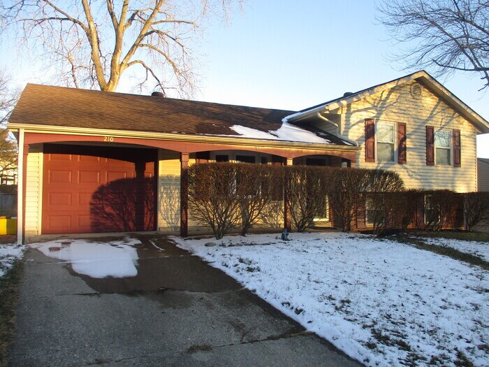 Primary Photo - Springboro 3 Bed Tri-Level