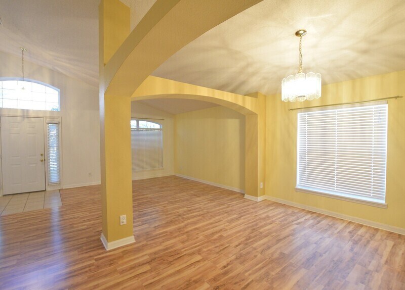 Foto principal - 13807 Guildhall Cir