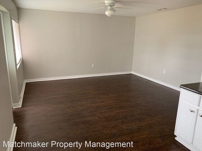 Building Photo - 3 br, 1 bath House - 414 SE 7th Terrace