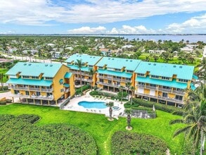 Building Photo - 1550 S Ocean Dr
