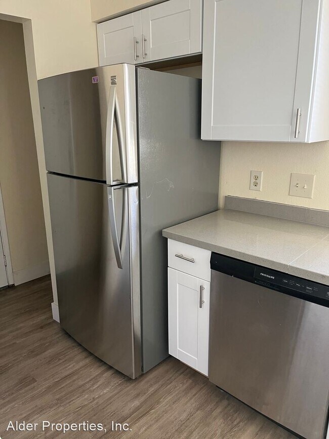 Building Photo - 3 br, 2 bath House - 2810 Caballo Dr