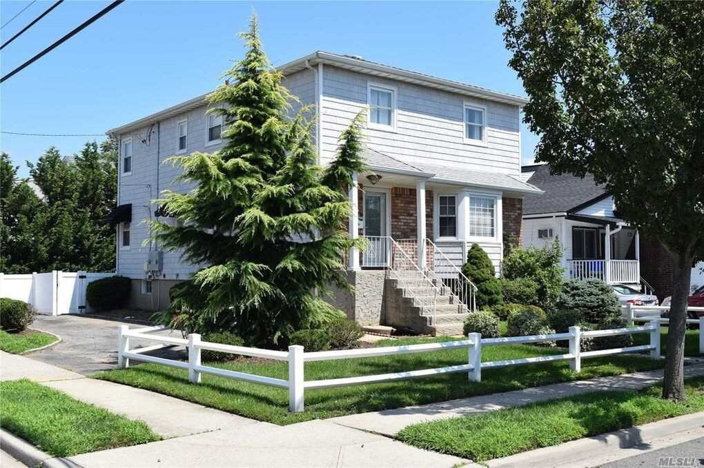 18 Williamson St, East Rockaway, NY 11518 House Rental in East