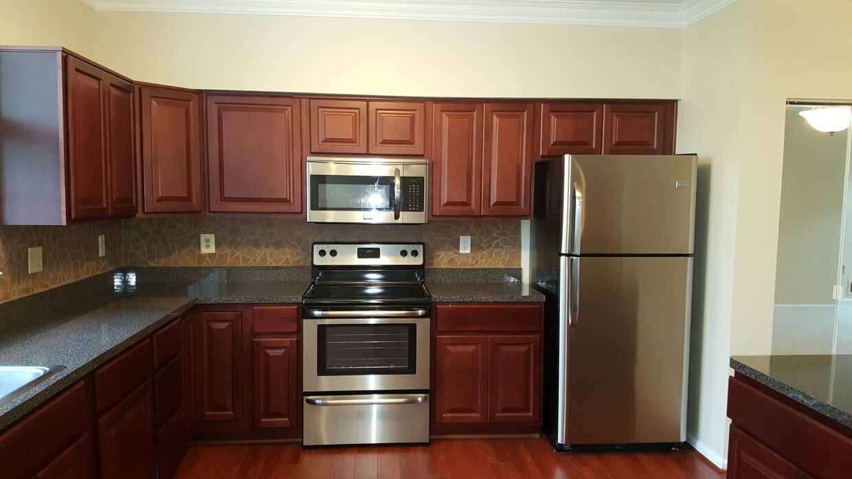 1009 Simsbury Ct Unit 1009, Crofton, MD 21114 Condo for Rent in