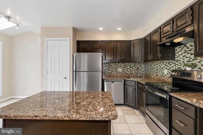 Foto del edificio - 20324 Cedarhurst Way