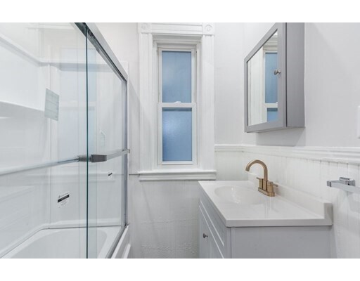 Foto del edificio - 33 Putnam Ave