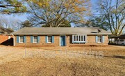 Foto principal - 1859 Llanfair Rd