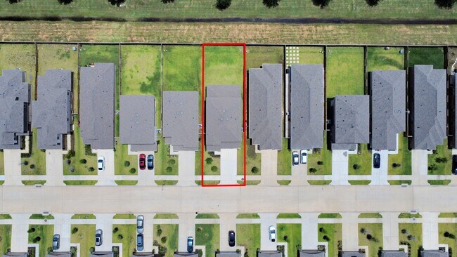 Building Photo - 448 Long Beach Bay Dr