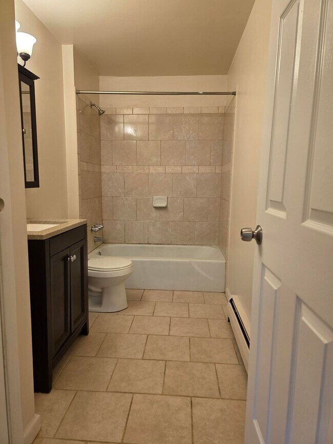 Foto del edificio - 1-Bedroom, 1-Bath