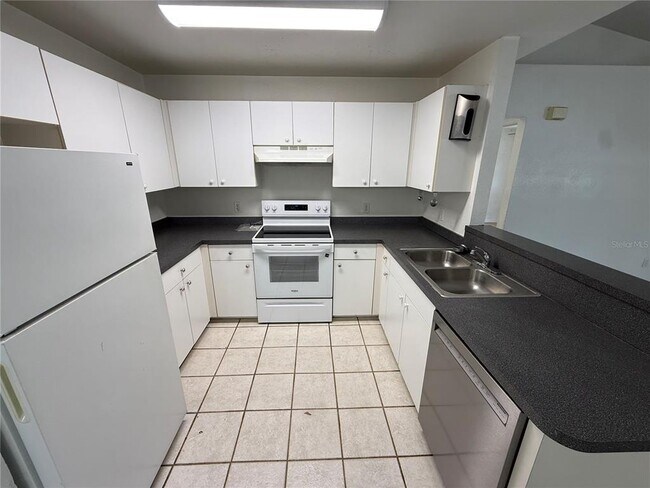 Foto del edificio - 9515 SW 31st Ct
