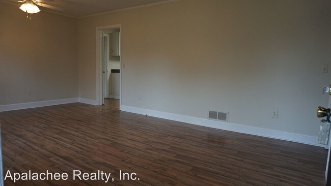 Building Photo - 3 br, 2 bath House - 104 Mears Street