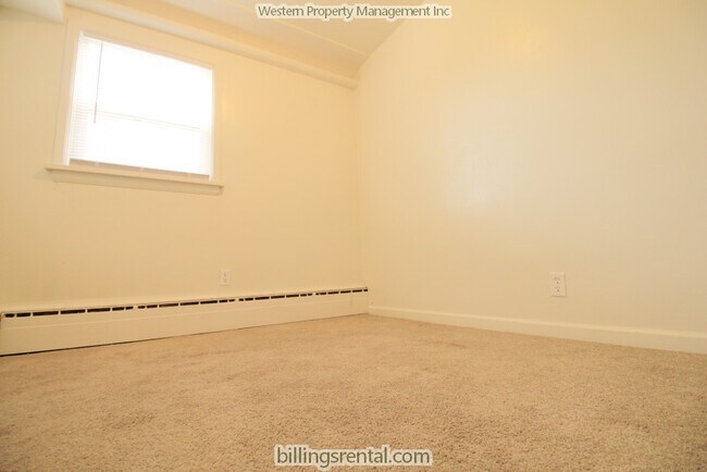Dormitorio - 711 Avenue B