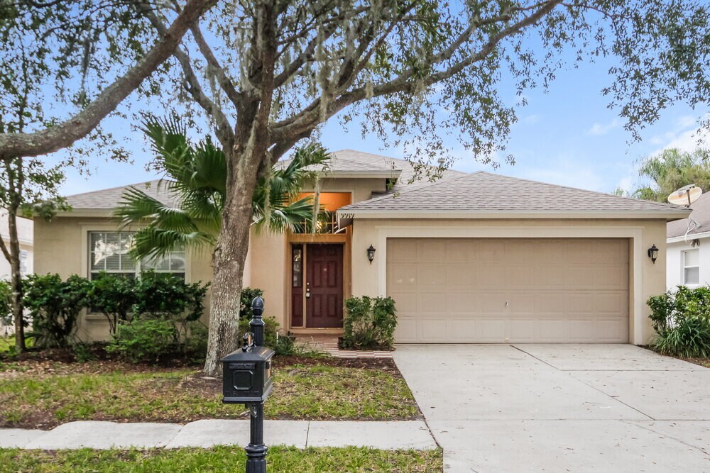 Foto principal - 9919 Stockbridge Dr