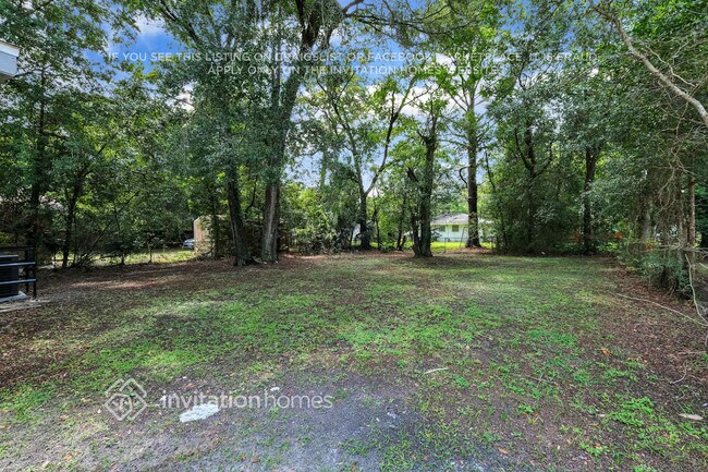 Foto del edificio - 4646 Effingham Rd