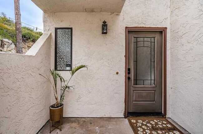 Foto del edificio - Town Home in El Cajon