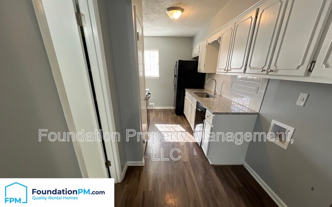 Building Photo - 3885 Apricot Cove