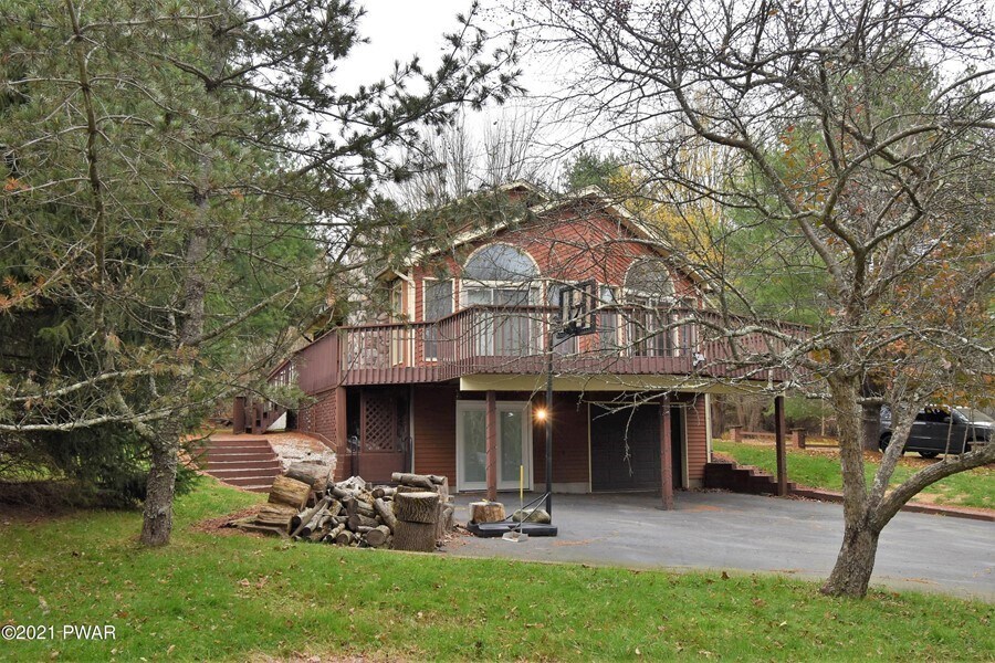 111 Bernadette Dr, Dingmans Ferry, PA 18328 House Rental in Dingmans