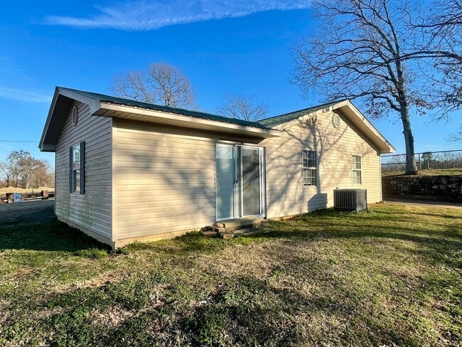 Foto del edificio - 3/2 on 5 Acres!