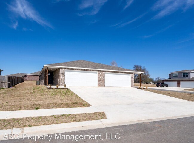 Foto del edificio - 3 br, 2 bath House - 509A W Christopher Drive
