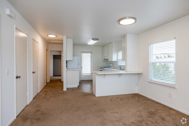 1BR, 1BA -1,200SF - Kitchen - 230 Queens Way - 55+ Community