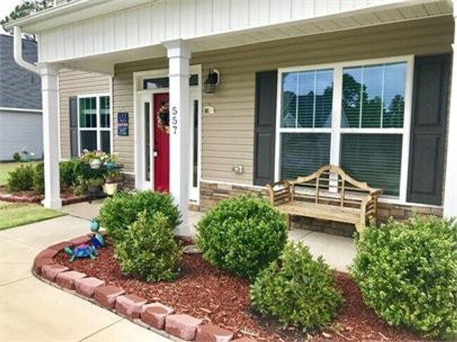 Foto del edificio - Carolina Lakes Gated Community