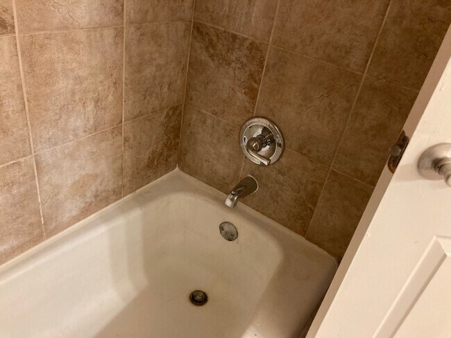 Foto del edificio - 25304 Shiawassee Cir