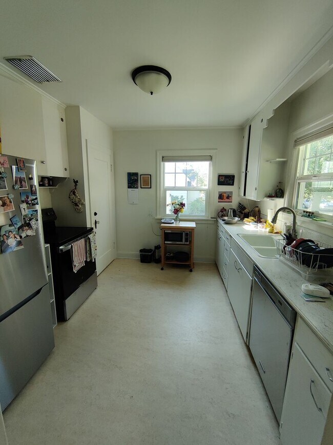 Foto del edificio - Beautiful Home in a Great Neighborhood.