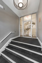 Burbank Apartments photo'