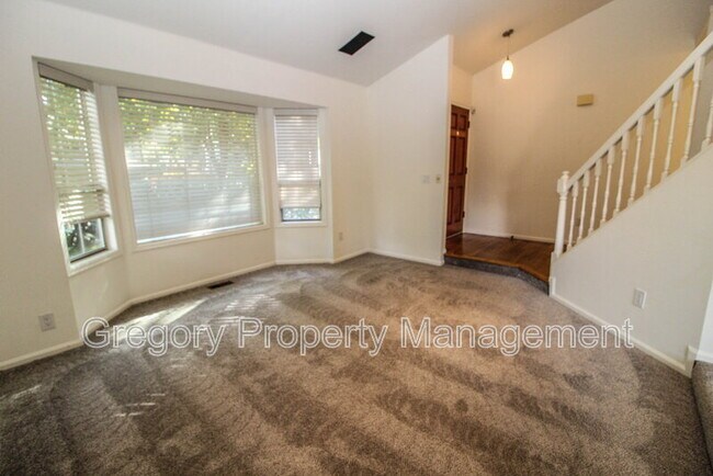 Foto del edificio - 11933 109th Ave NE