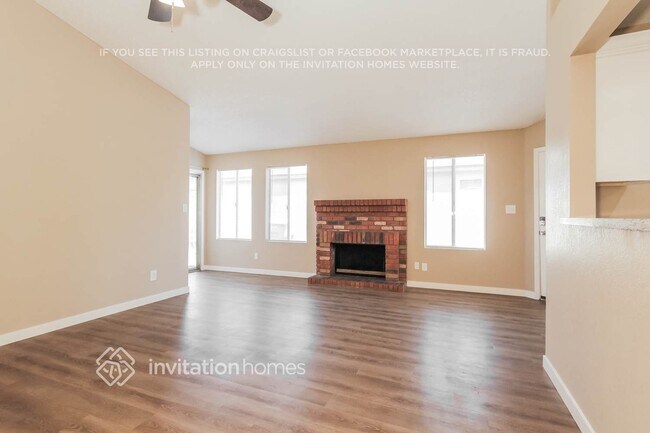 Foto del edificio - 3108 E Siesta Ln