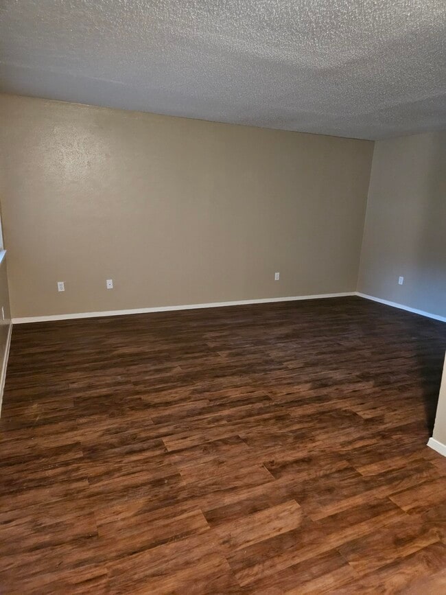 Kentwood Living area - Parkhill Terrace and Kentwood Apartments
