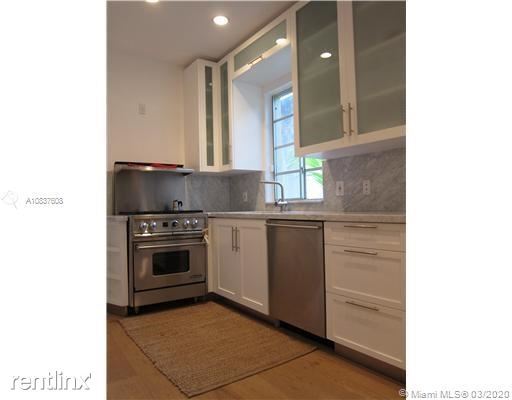 Building Photo - 1 br, 2 bath  - 1570 Meridian Ave