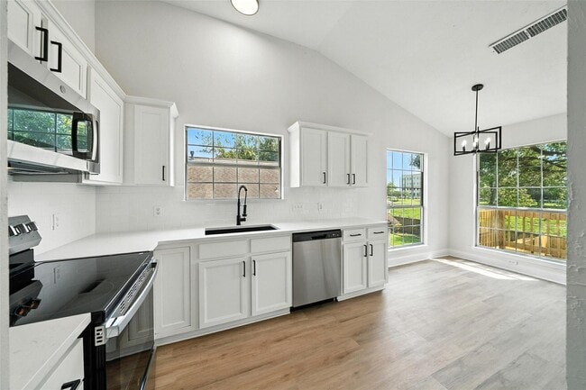 Building Photo - 14827 Carolina Falls Ln