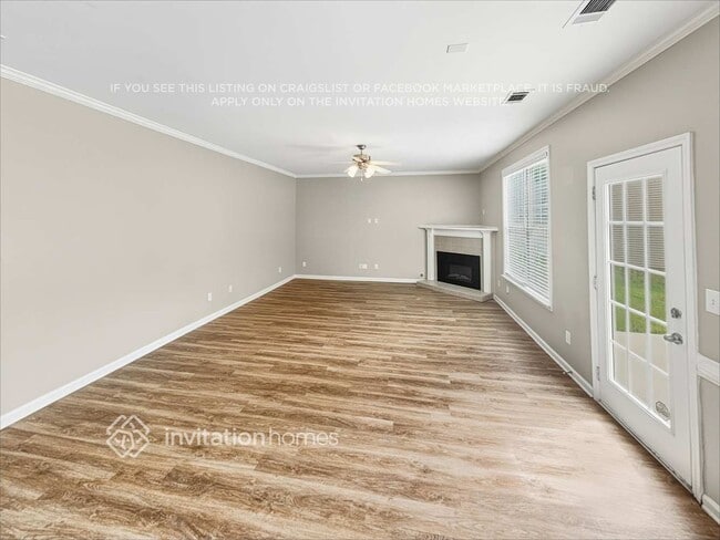 Building Photo - 3156 Pate Creek View