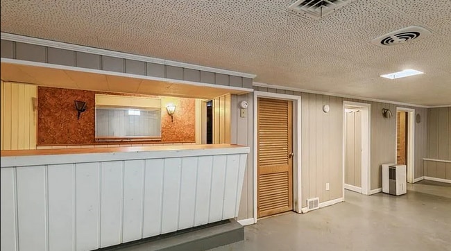 Foto del edificio - Terrific two bedroom home in Rock Island!