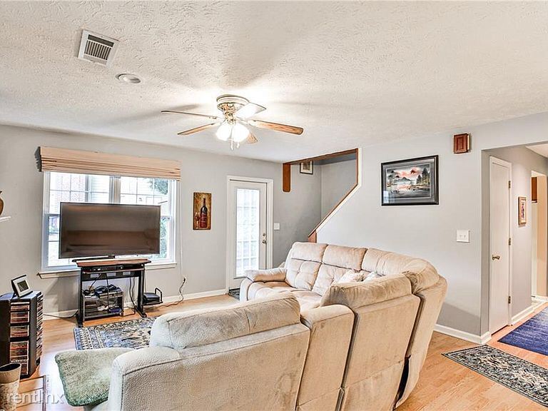 Primary Photo - 2 br, 2.5 bath Townhome - 4859 Wuthering Way