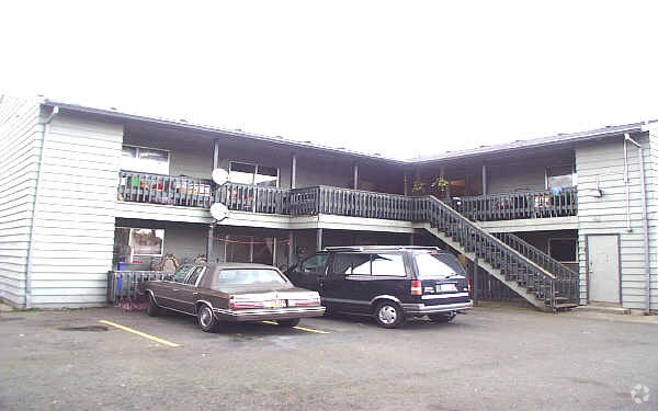 Building Photo - 12500 SW Colony Ln