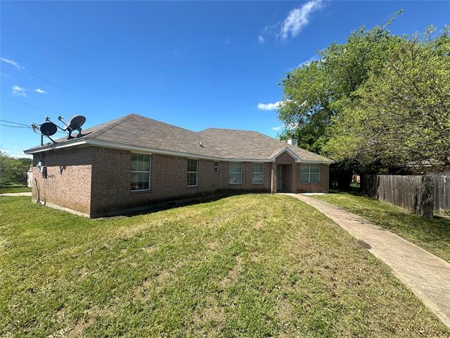 Building Photo - 3009 Flask Dr