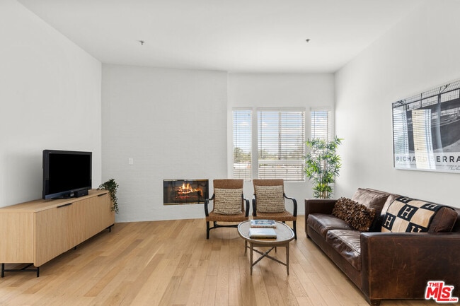 Foto del edificio - 4180 Fair Ave