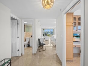 Building Photo - 3212 S Ocean Blvd