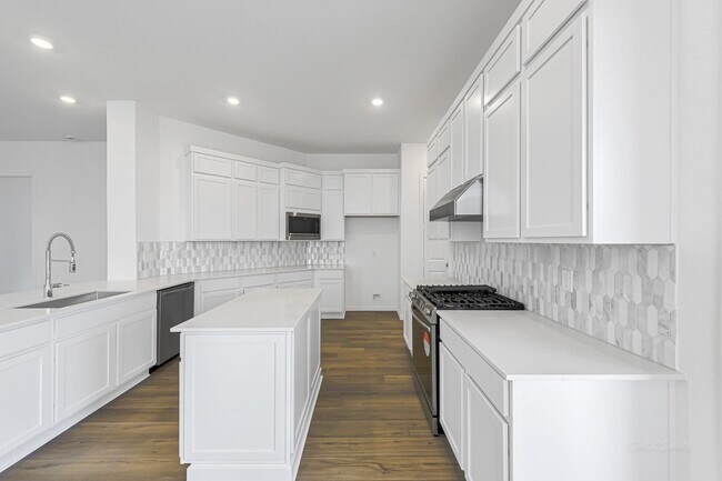 Foto del edificio - 31431 Warm Kindling Wy