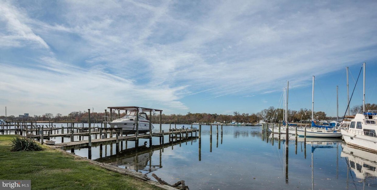 2316 Gross Ave, Sparrows Point, MD 21219 House Rental in Sparrows