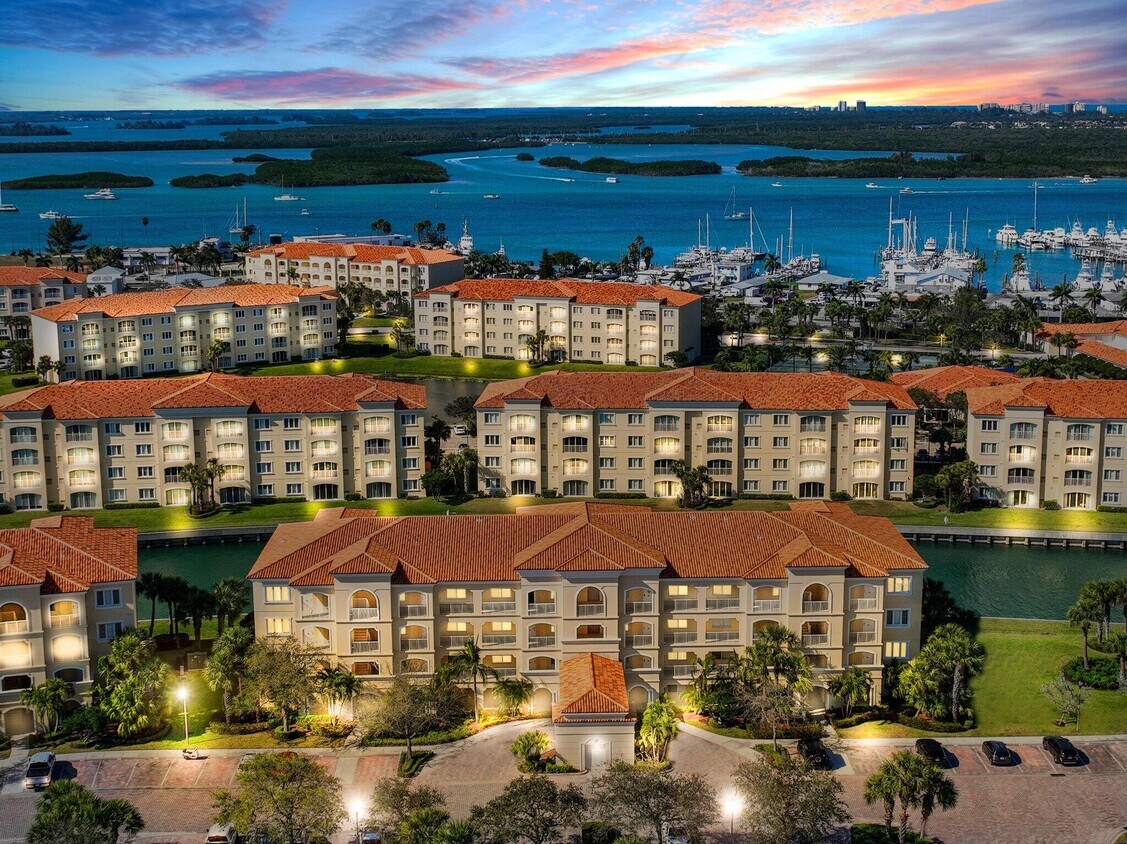 19 Harbour Isle Dr W Unit Ph03, Fort Pierce, FL 34949 Condo for Rent in Fort Pierce, FL