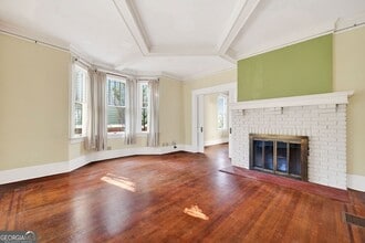 Building Photo - 300 Oxford Pl NE