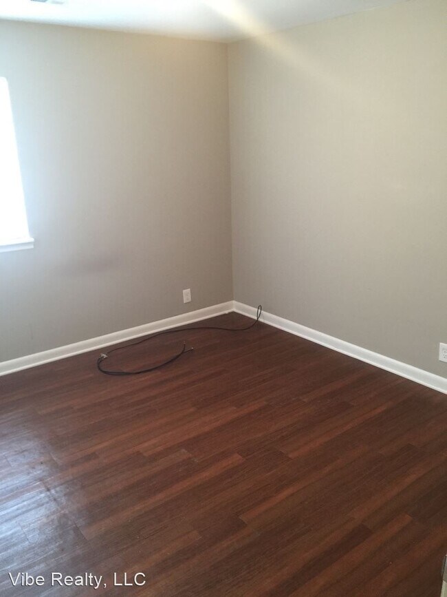 Foto del edificio - 2 br, 1 bath House - 189 Briggs Ave