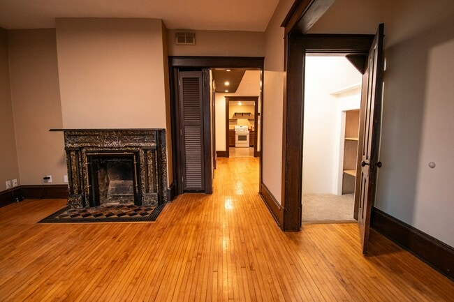 Foto del edificio - 1117 N Washington Ave