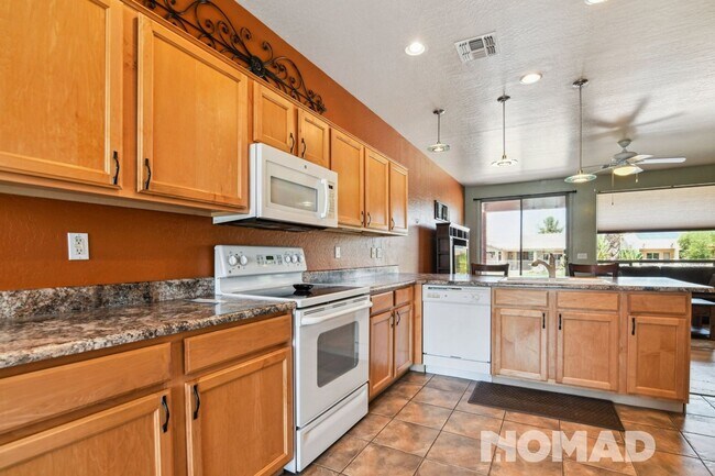 Building Photo - Charming 2BR House in Maricopa