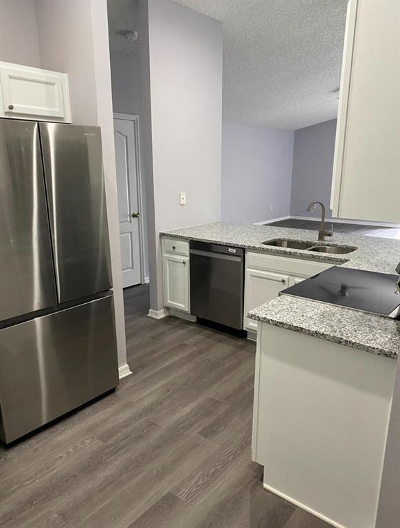 Building Photo - 1548 Tiverton Blvd