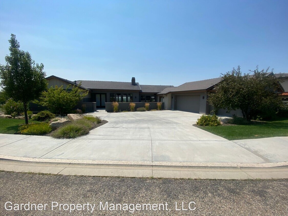Foto principal - 3 br, 3.5 bath House - 1897 S. Travertine Way