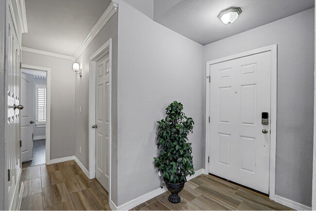 Building Photo - 14049 Jason Crandall Dr